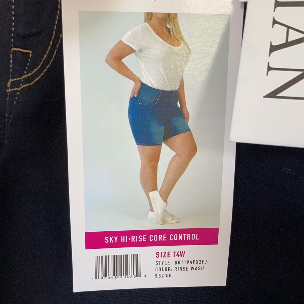 Faith Jeans short sky hi rise core control cuffed jean short 14W - Picture 4 of 16